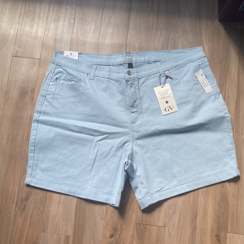 Gloria Vanderbilt Amanda denim short slimming panel blue breeze 22W - Picture 8 of 16